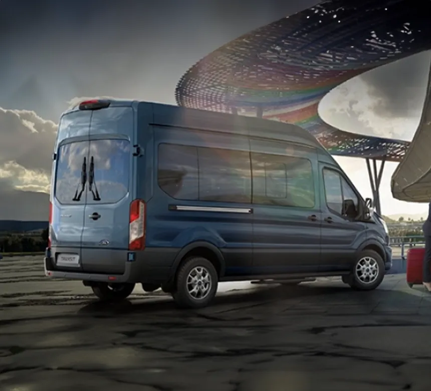 Ford E-Transit Minibüs